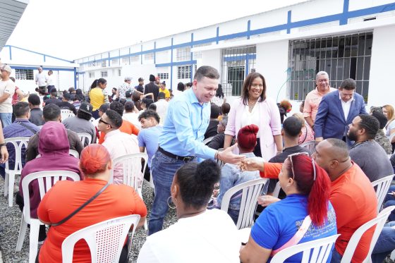 Proindustria celebra con exitosa convocatoria Feria de Empleo en Zona Franca de Bonao