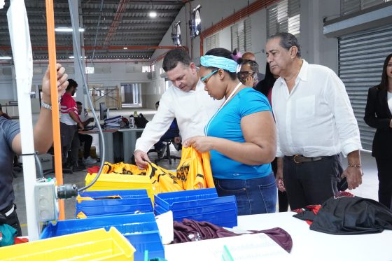 Proindustria destaca crecimiento del Parque Zona Franca de La Vega y entrega certificación industrial a Baltimore Dominicana