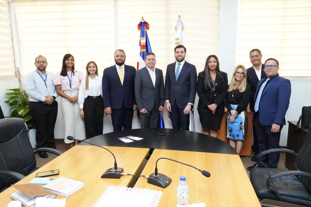 Visita del Secretario del Departamento de Desarrollo Económico y de Comercio de Puerto Rico
