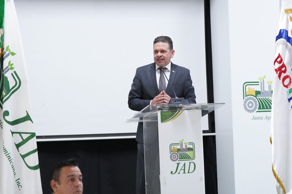 Proindustria y la JAD firman acuerdo para impulsar la competitividad de la agroindustria nacional