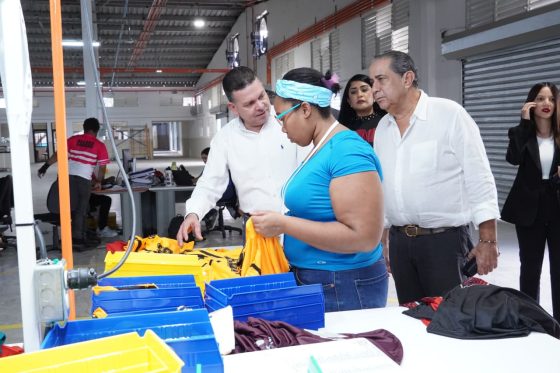 Proindustria genera más de 2,600 nuevos empleos en el último año en sus parques y zonas francas